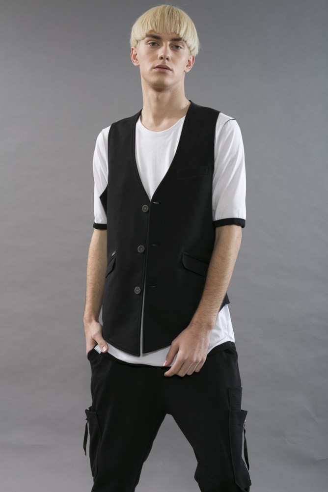Longline sweater vest in black