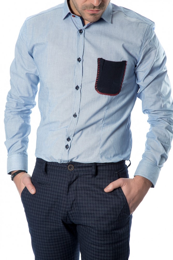 Shirt with decorative knitted pocket