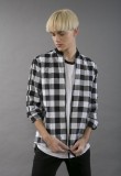 Longsleeve checkered shirt
